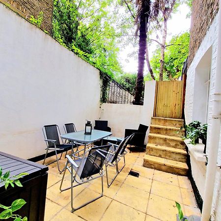 Spacious & Cosy 2 Bedroom Home Plus 2 Sofa-Beds With Private Entrance And Back Patio, 3 Min Walk To Earl'S Court Station London Eksteriør bilde