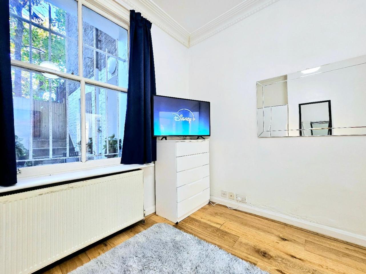 Spacious & Cosy 2 Bedroom Home Plus 2 Sofa-Beds With Private Entrance And Back Patio, 3 Min Walk To Earl'S Court Station London Eksteriør bilde